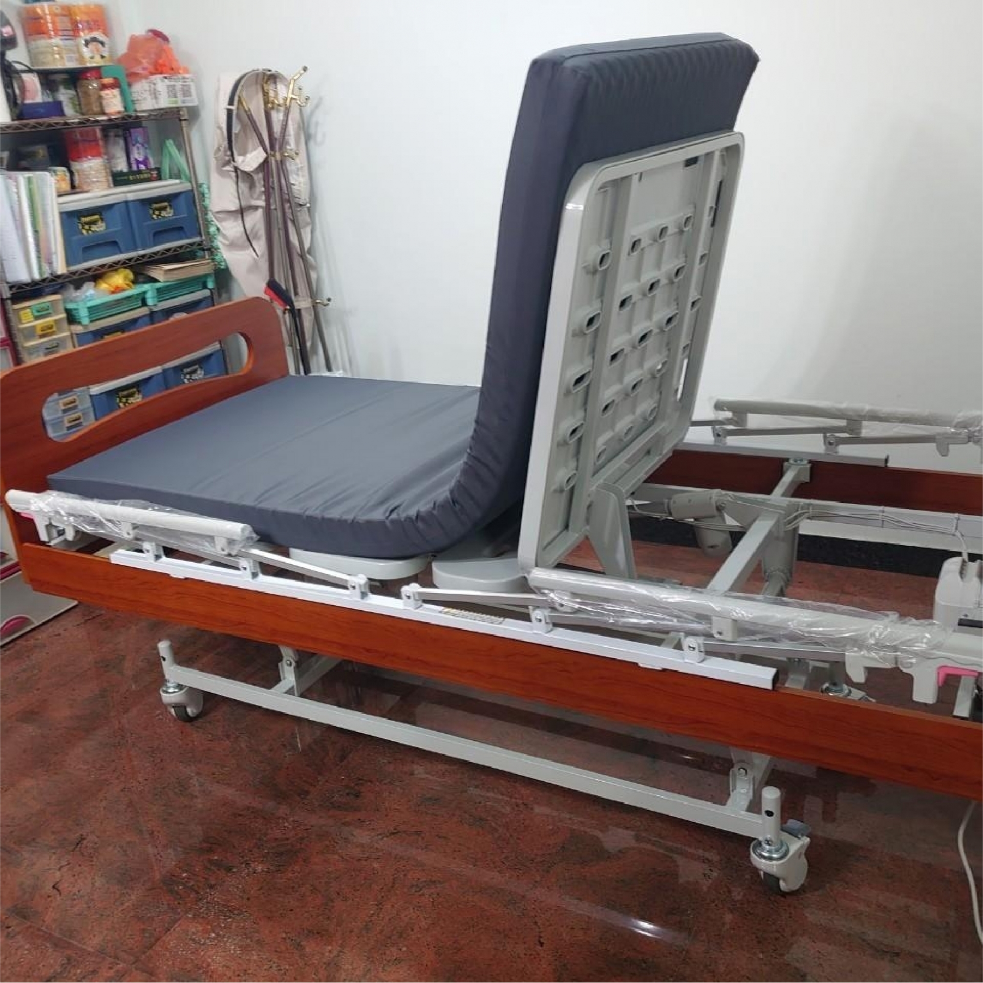 台南市東區/吳○○/三馬達照護床/基本款床墊