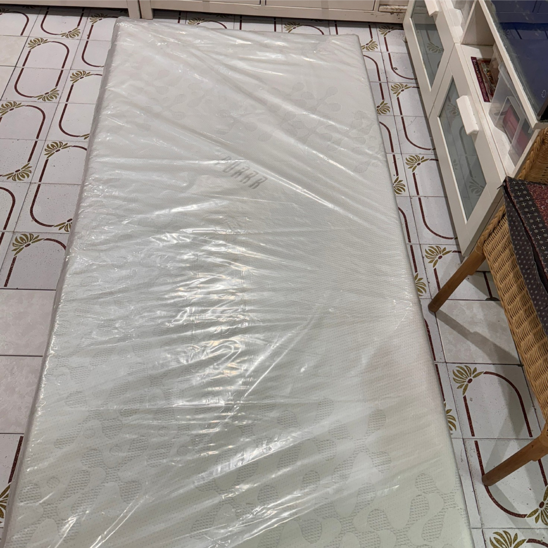 新北市汐止區/林OO/15cm釋壓床墊3尺