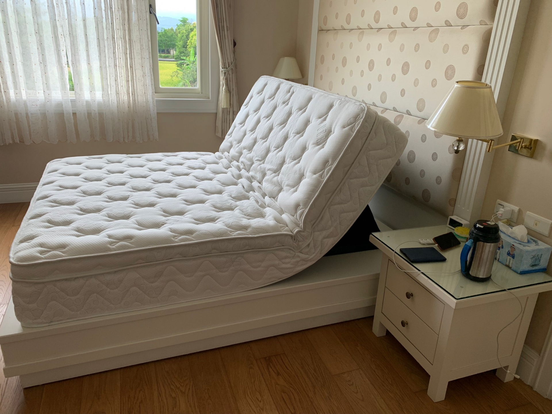 宜蘭三星鄉/乳膠電動床墊/防水保潔墊/涼被涼枕/床墊